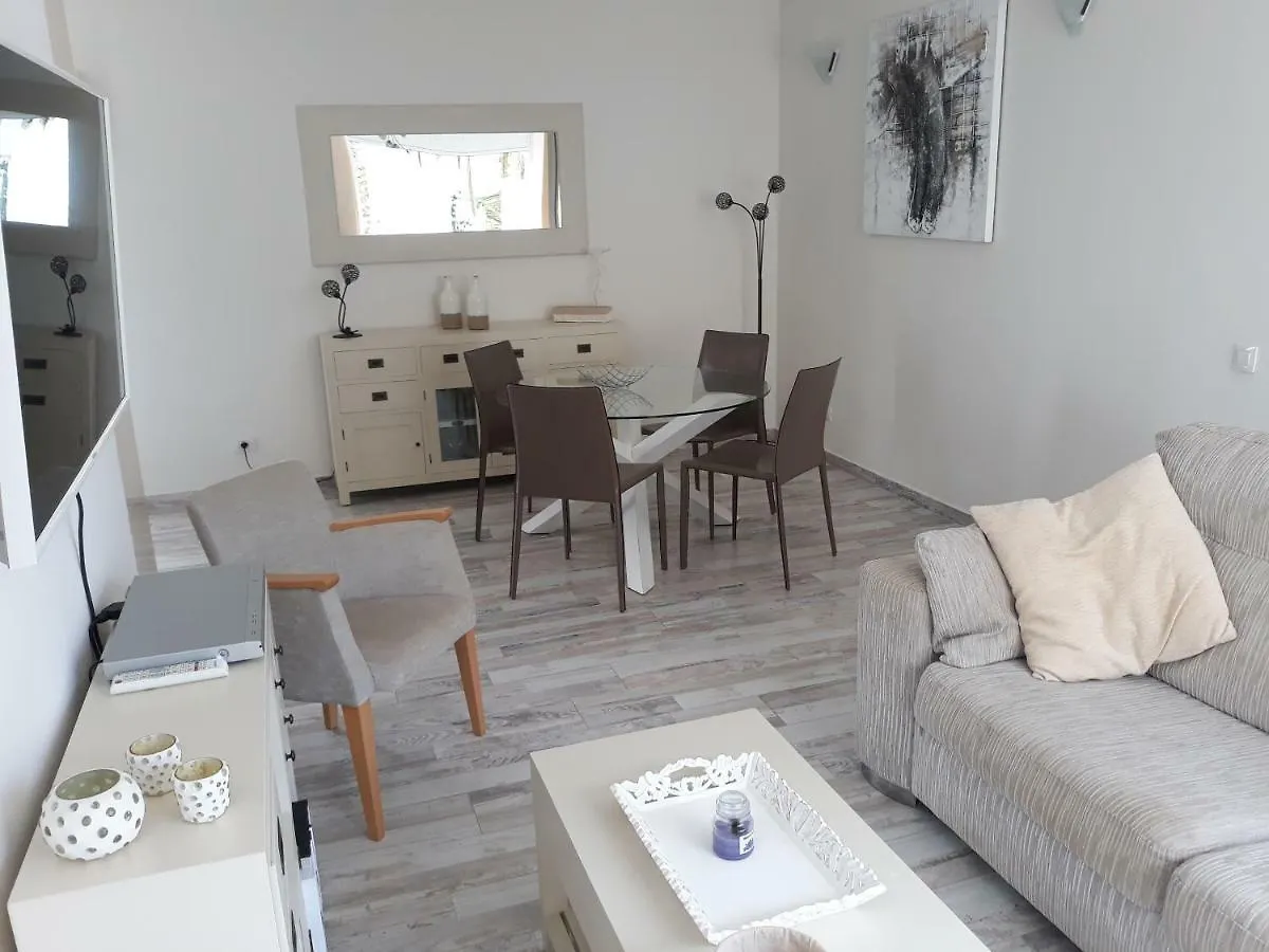 De Luxe Apartment South Tenerife Costa Del Silencio